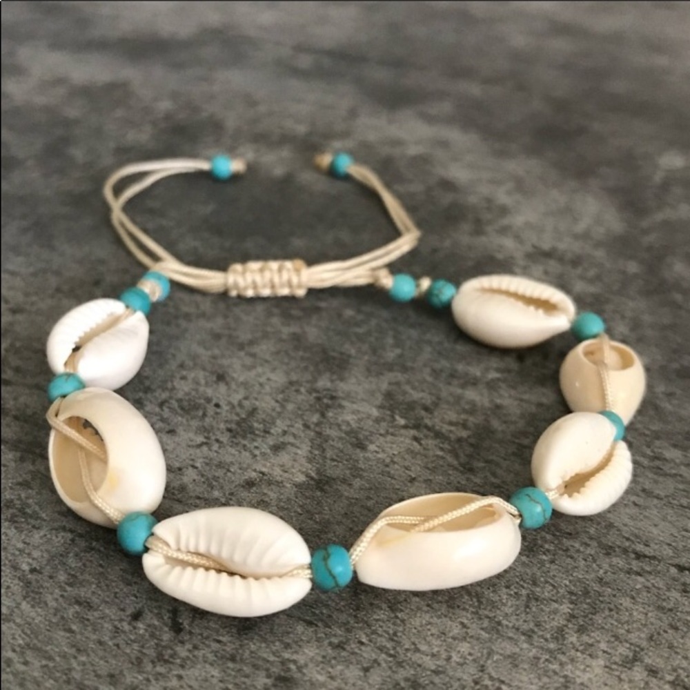 π Seashell x Howlite Anklet π - Picture 4 of 8